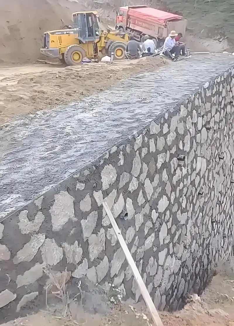 商丘宁陵县边坡加固